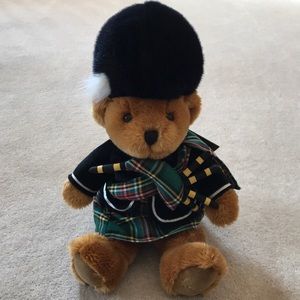 Harrods Knightsbridge Scottish Piper Bear